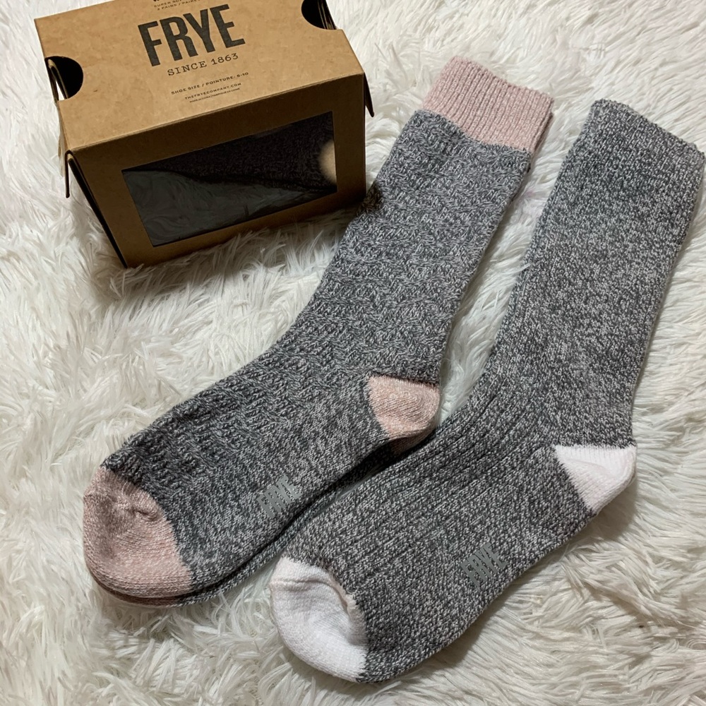 Frye Supersoft Tube Socks Size 5-10 - Picture 1 of 5
